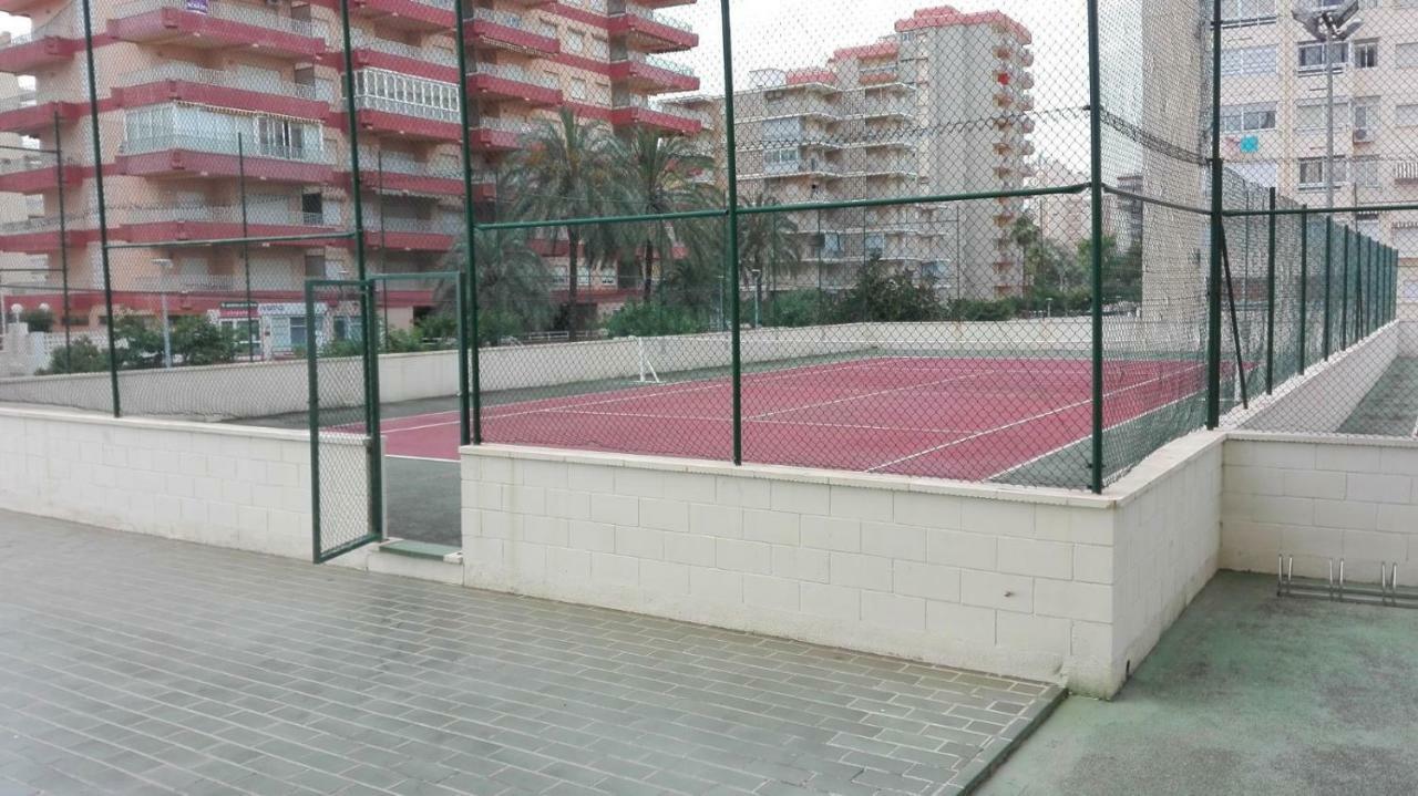 Apartamento En 1ª Linea Playa De Gandía Exterior photo